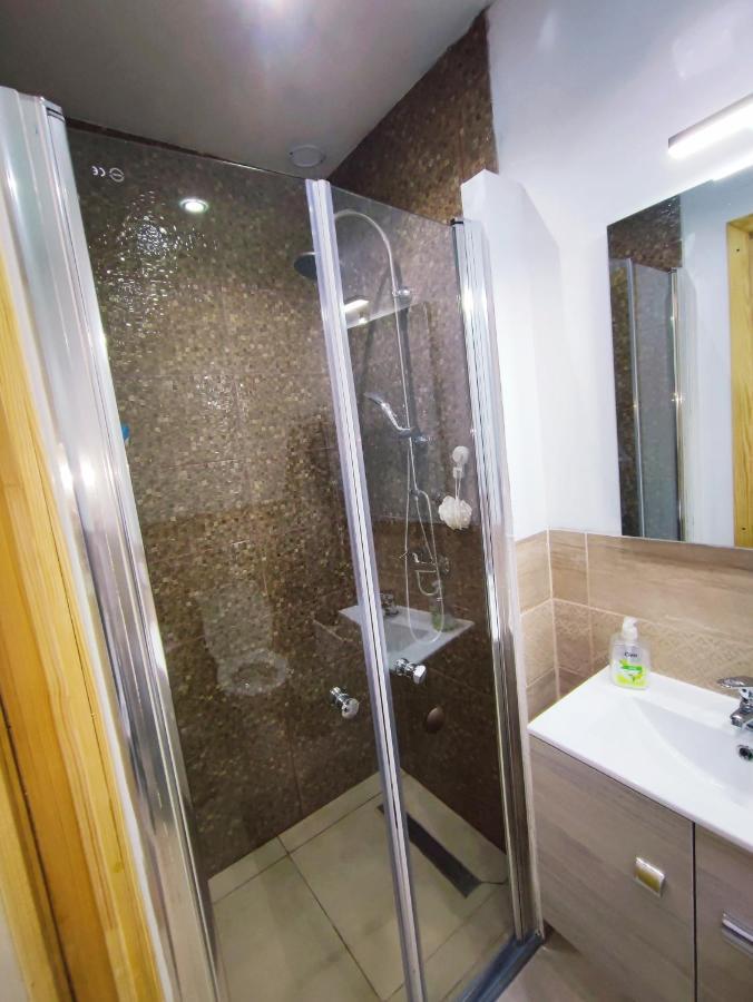 White Rose Studio Basement Apartment Budapest Ngoại thất bức ảnh