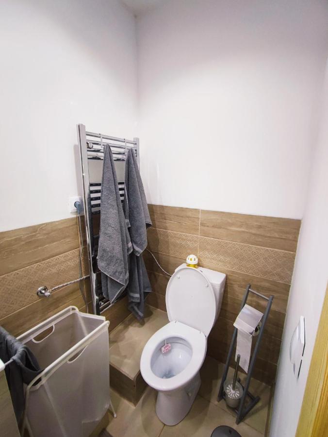 White Rose Studio Basement Apartment Budapest Ngoại thất bức ảnh